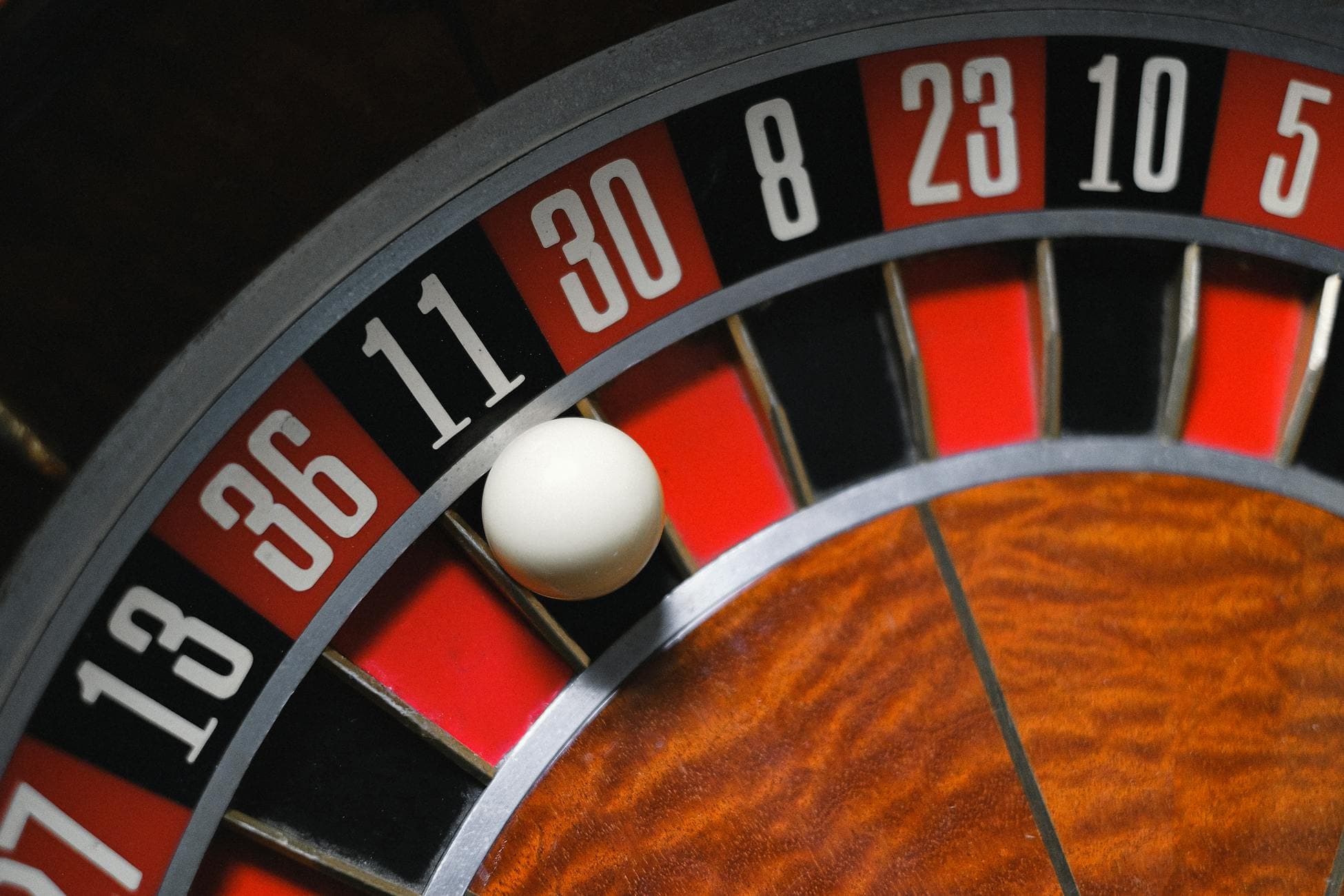 Stake Plinko: What Is It and How Does a Round Work? editorial image